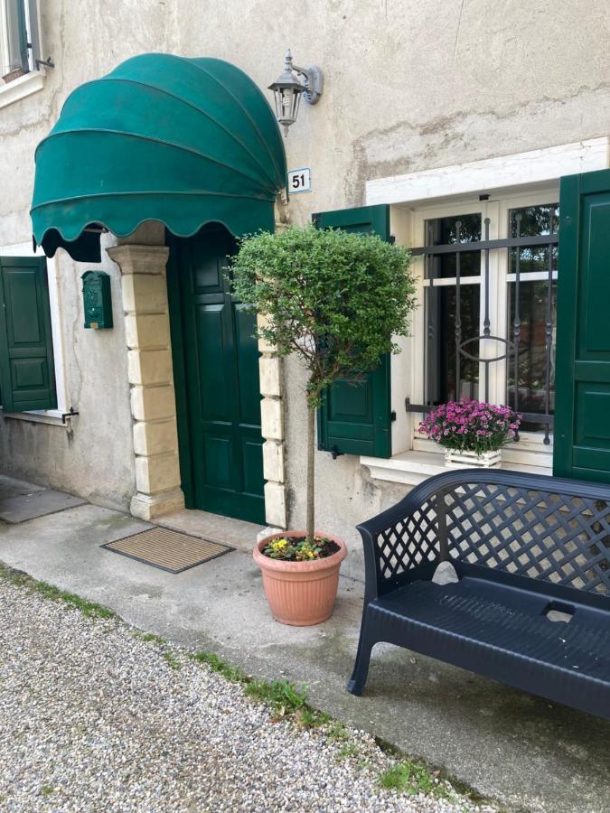 Casapiedicastello Appartement Castelnuovo del Garda Buitenkant foto