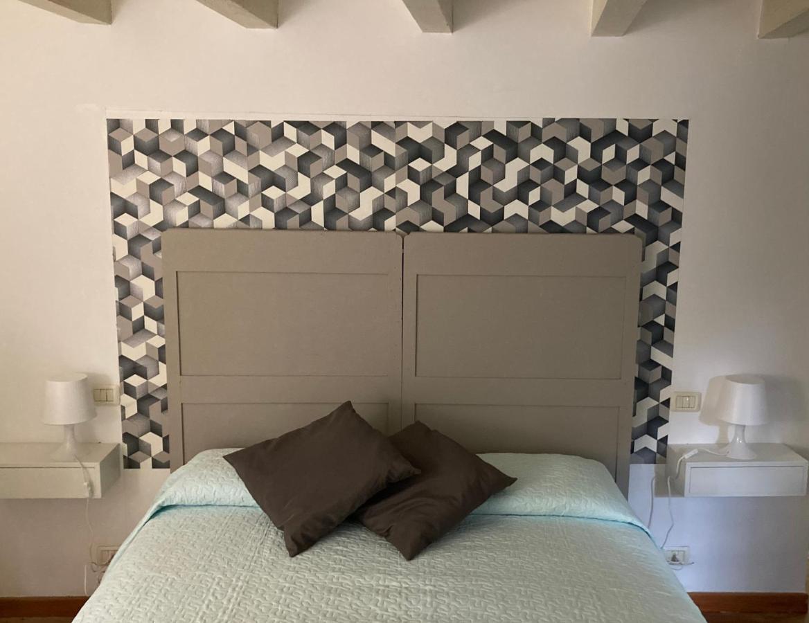 Casapiedicastello Appartement Castelnuovo del Garda Buitenkant foto